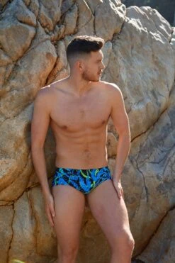 Funky Trunks Mens Eco Classic Trunks - Sucker Punch -Swimming Equipment Sale FTS001M SUCKER PUNCH L2