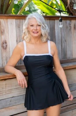 Solid Bandeau Princess Seam Swim Dress One Piece -Swimming Equipment Sale MM3C442 BLK Shot 24 Shot 24 039 Web scaled